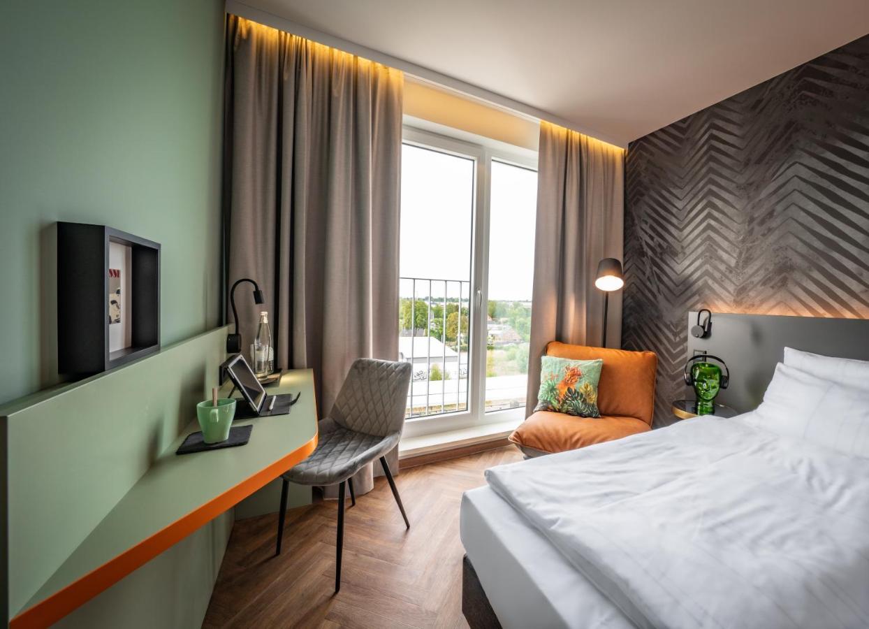 Loginn Hotel Berlin Airport Eksteriør billede