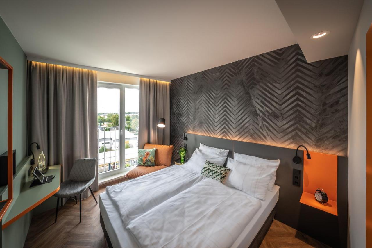 Loginn Hotel Berlin Airport Eksteriør billede