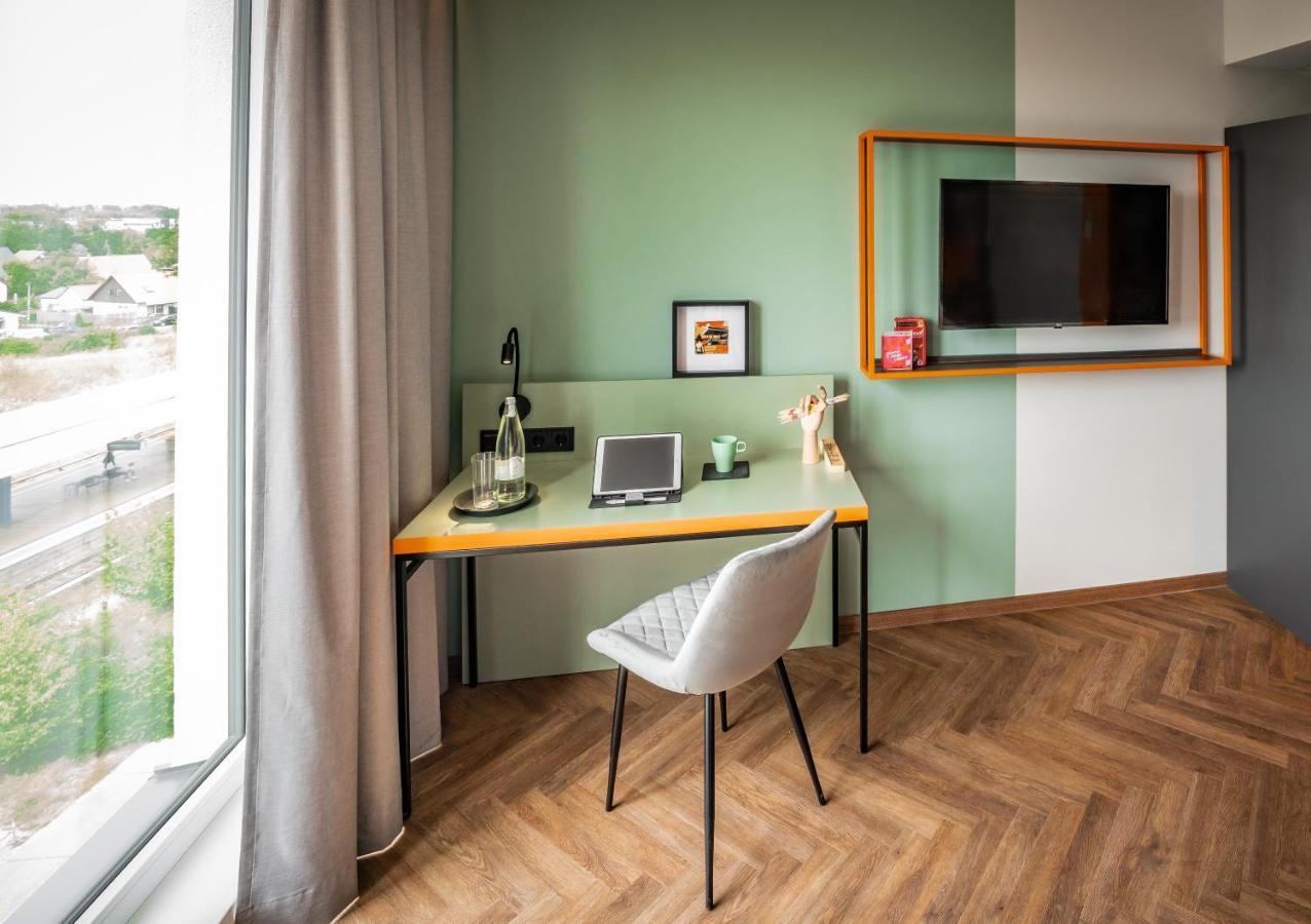 Loginn Hotel Berlin Airport Eksteriør billede