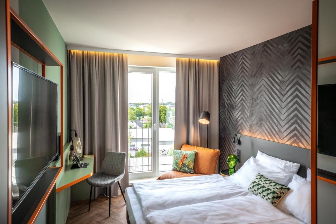 Loginn Hotel Berlin Airport Eksteriør billede