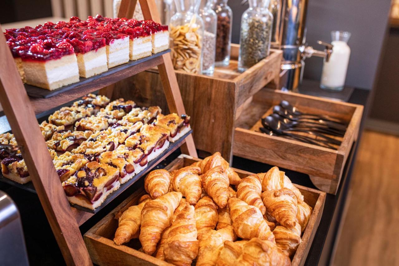 Loginn Hotel Berlin Airport Eksteriør billede